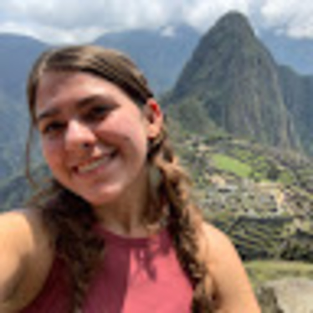 Meet your Posher, Karolyn